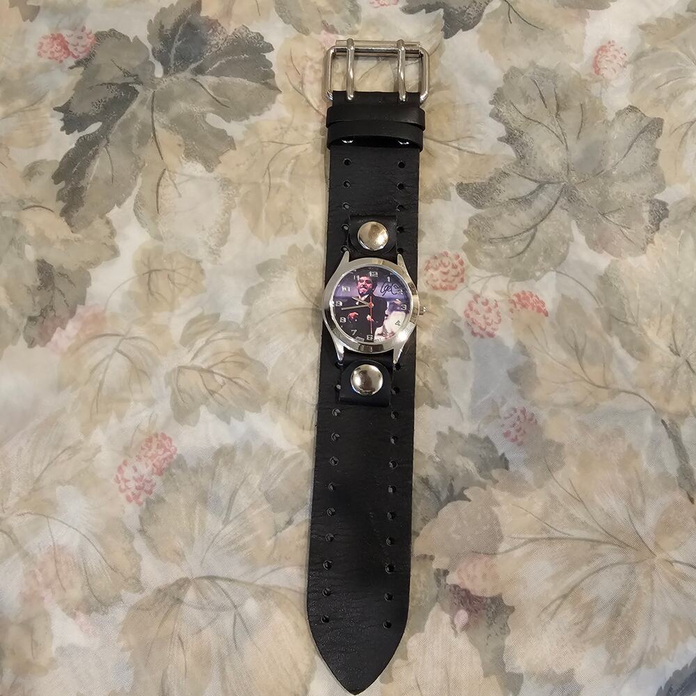 Beyond America Men's Black Leather Scarface Watch
